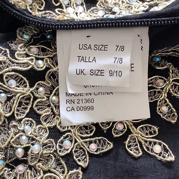 Mori Lee Gown - Picture 4 of 16